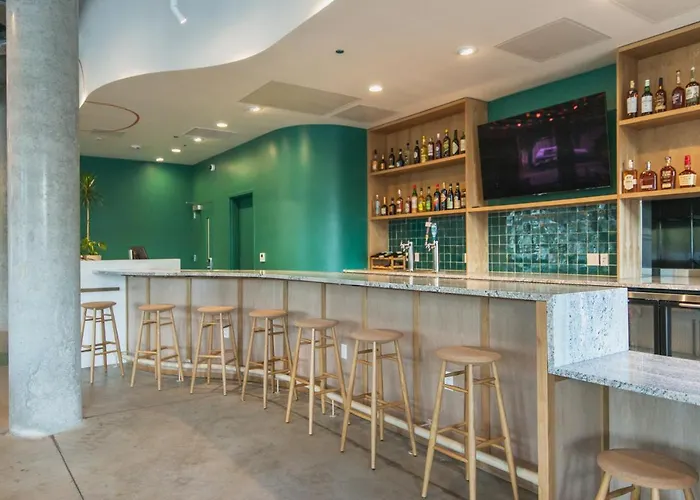 Lolo Pass Hotel Portland